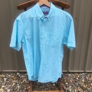 Men’s Large Izod SS shirt